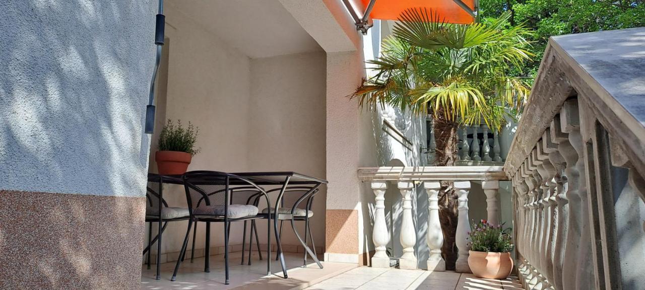 Villa Haus Niko Senj  Bagian luar foto